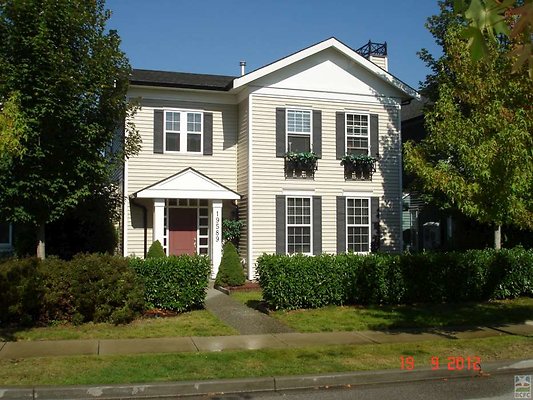 Pitt Meadows - Maude Residence, 19589 Fraser Way