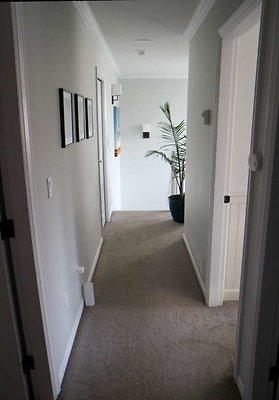 E1