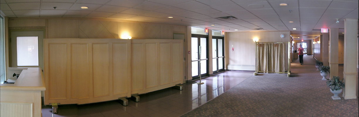 Crystal Rm Foyer Rev