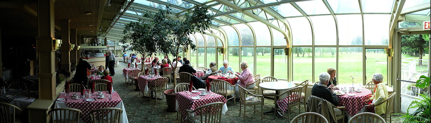 Buffet Restaurant Glass Area
