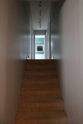 D9