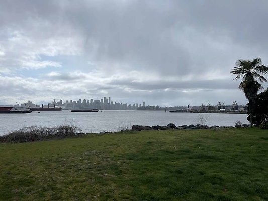 Park Mon - North Vancouver - Kings Mill Walk Park